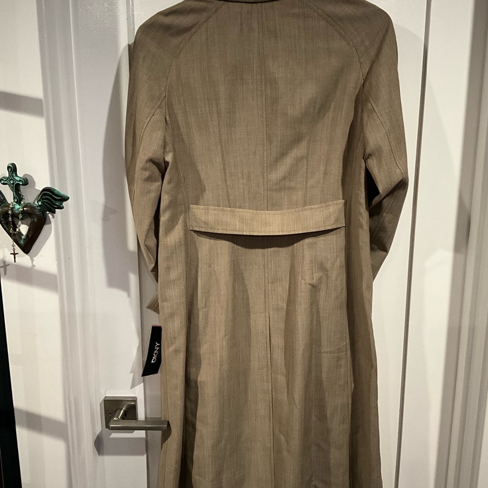 DKNY Tan Trench Coat - Picture 1 of 6